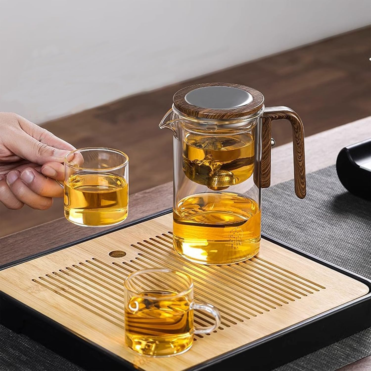 The Harmony Pot, Enchanti Teiera magnetica, Teiera magica Enchantipot con infusore, teiera in vetro separatore d'acqua con colino e manico in legno (800 ml)