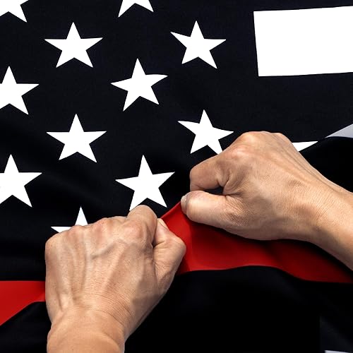 Miniatura 1 de Anley Bandera nacional de Estados Unidos de doble cara a prueba de rasgaduras de 3 capas de línea roja fina, 3 x 5 pies, color vivo, cabecera de