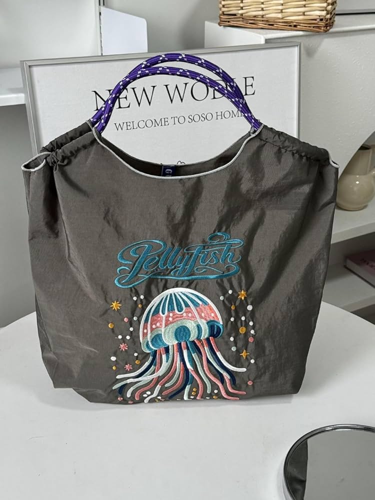 KHOKI 刺繍 ショルダーバッグ グレー KHOKI 刺繍 ショルダーバッグ グレー バッグ | 刺繍の森X-CLOTHES