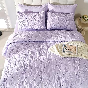 Lavender Pinch Pleat Comforter Set Queen Size-7 Pieces Bedding Comforter Bed in A Bag-Lightweight Microfiber Bedding Set with Comforter,Fitted Sheet,Flat Sheet and Pillow Shams-90 x90