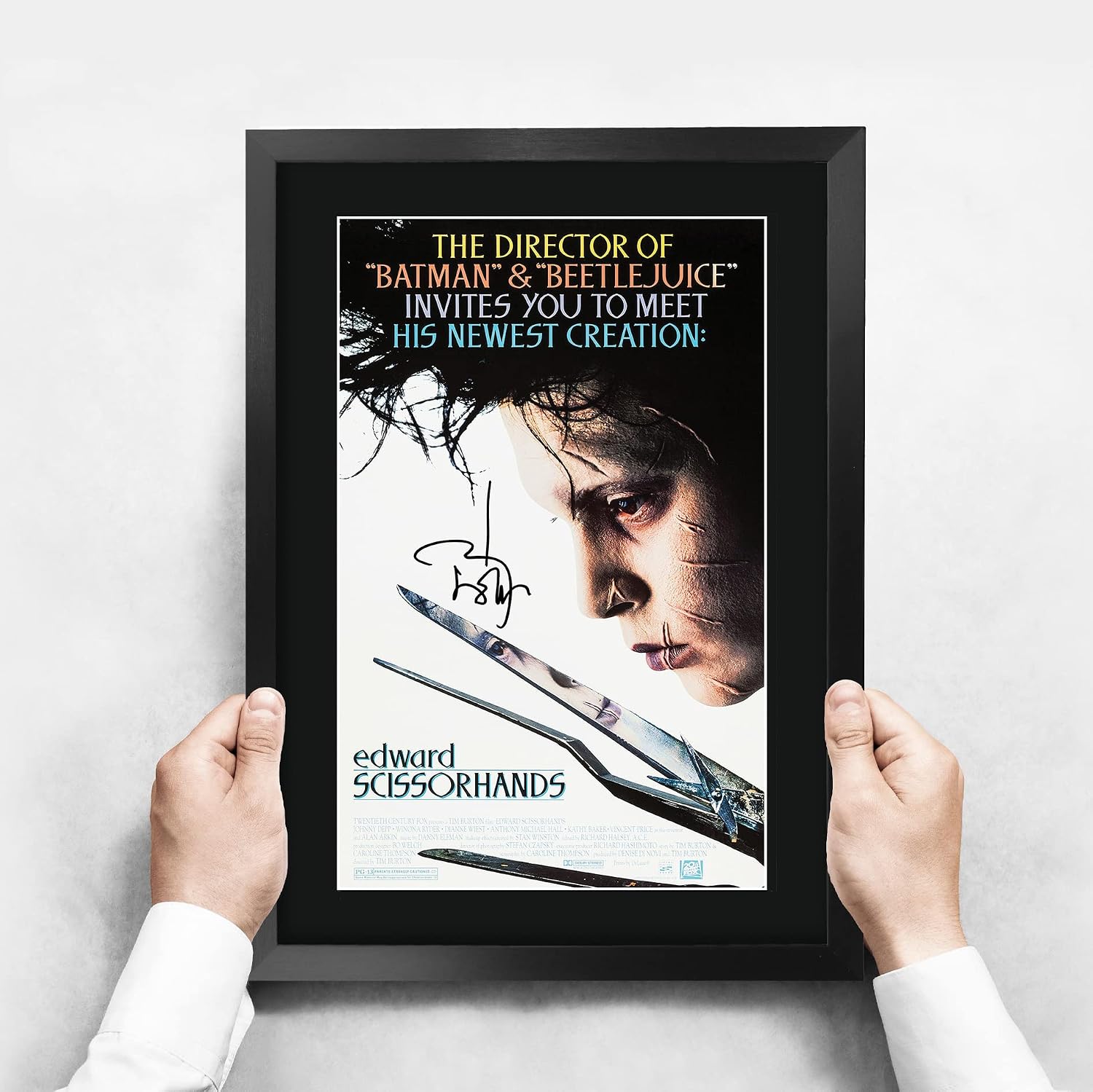 HWC Trading Edward Scissorhands Movie Poster Johnny Depp Signed 16 x 12 inch Framed Gift Printed Autograph Film Print Photo Picture Display - 16" x 12" Framed