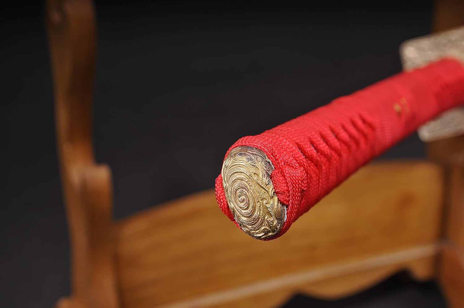 Handmade Full Tang Japanese Long Katana Tachi Damascus Folded Steel Samurai Sword