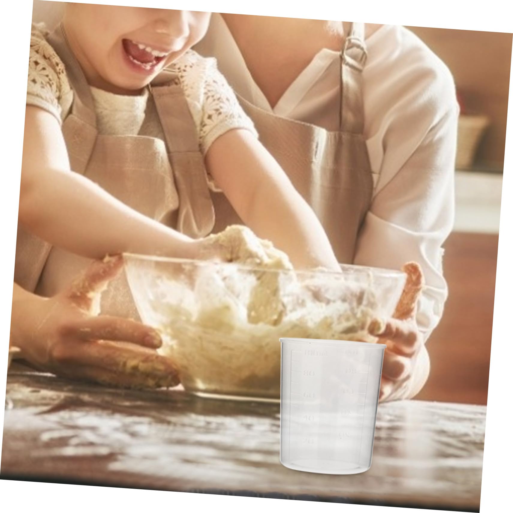 Pack 100ml Kunststoff Messbecher für Flüssigkeiten