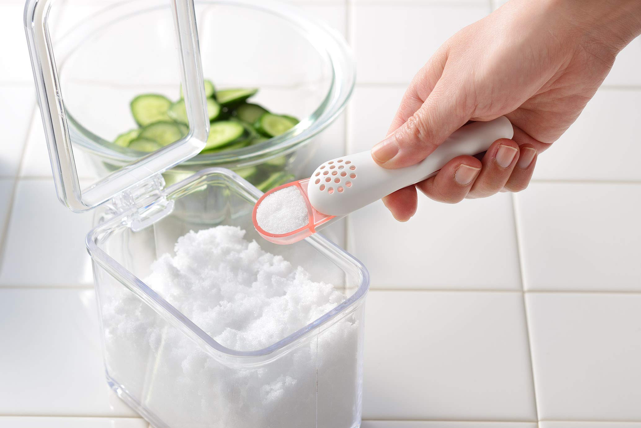 Amazon.com: Oaks Reye LS1547 Salt Sifter, Shake Only Small Amount