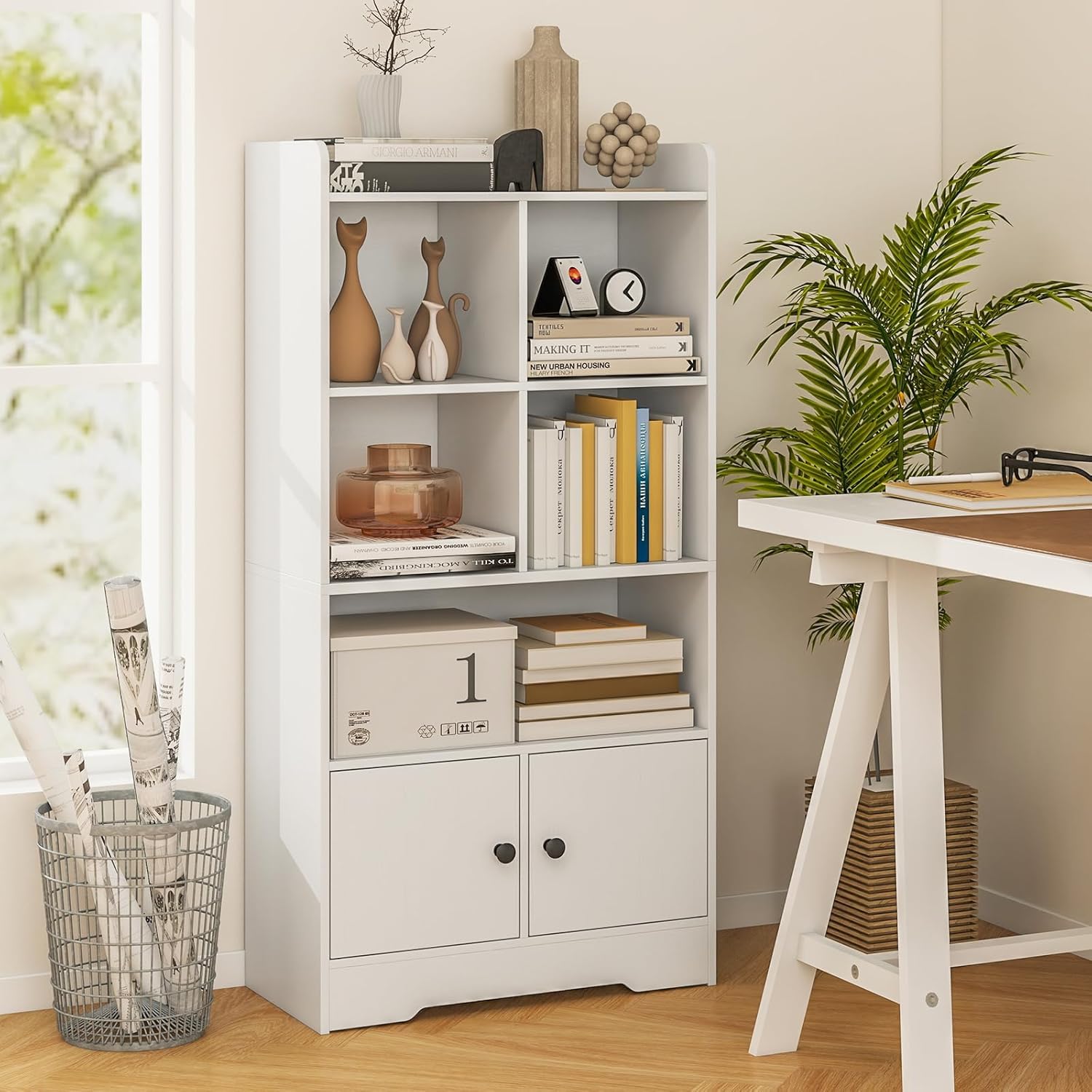 GIANTEX Librería de Madera con 5 Compartimentos Abiertos y 2 Puertas, Estantería de Libros con Kit Antivuelco, 60 x 29,5 x 120 cm, Armario de Almacenamiento para Salón, Dormitorio y Estudio