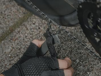 Topeak Power Lever Pro 5-in-1 Multi-Function Bike Tool with Chain Tool, Master Link Pliers & Dual Tire Levers Compatible with 13-Speed Chains, Compact & Durable Design