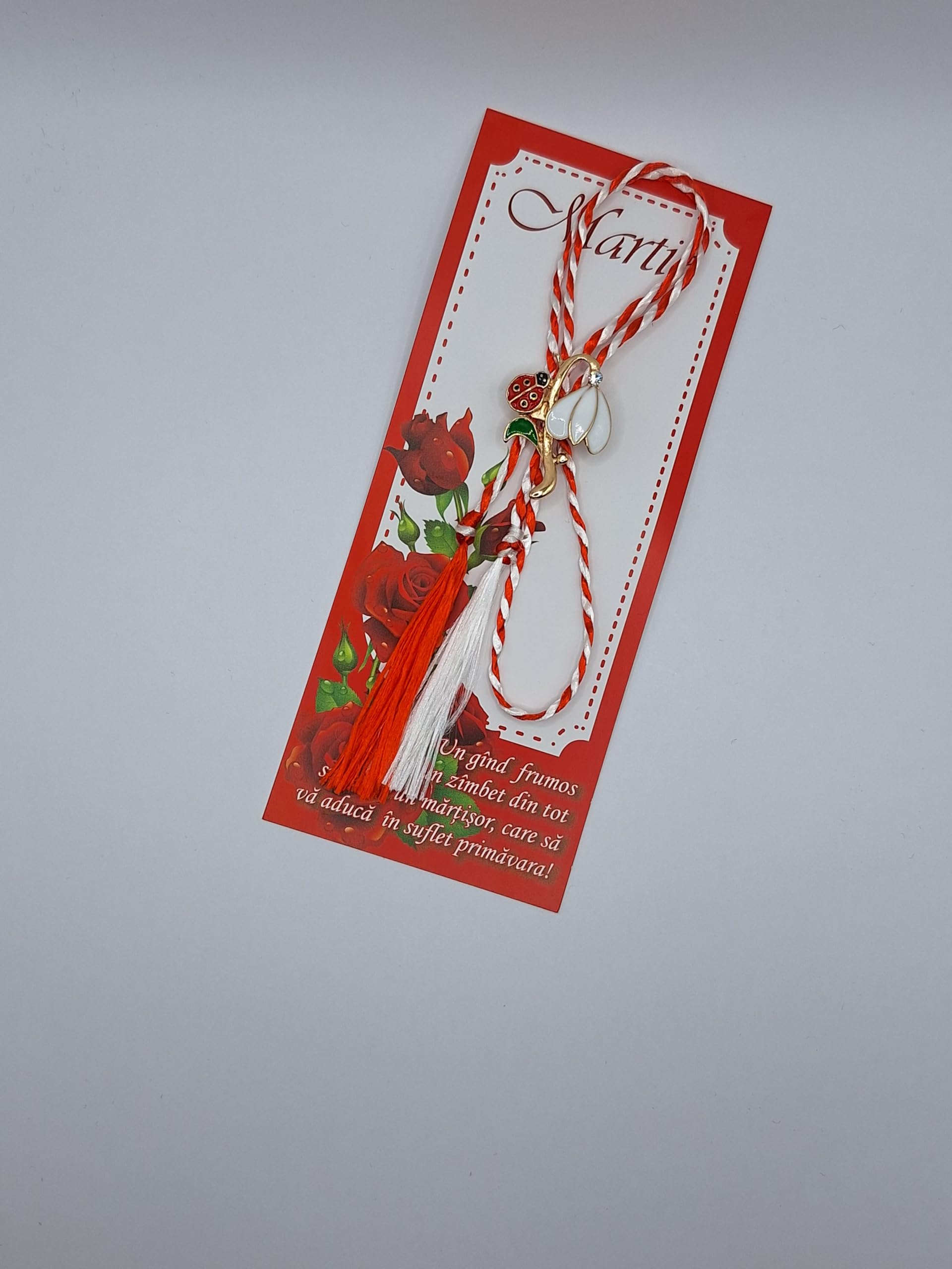 Martisor. Martenitsa. Martisoare. Amuleto primaverile. Baba Marta. Spring amulet. Martakia. Martis. Romania. Moldova. Bulgaria. Romanian martisor. Mărțișor. Märzchen