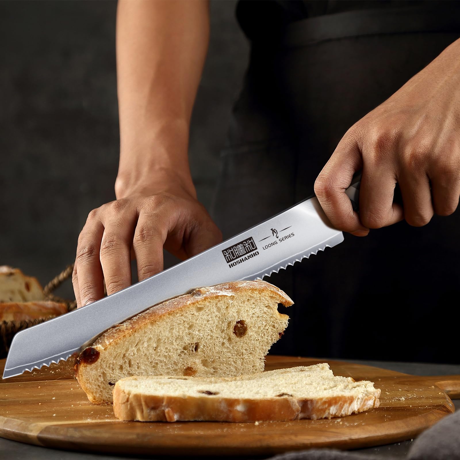 HOSHANHO Brotmesser, 25cm Gestochen Scharf Brotmesser mit Wellenschliff aus Hochgekohltem Edelstahl, Professional Bread Knife für Brot, Bagels, Kuchen