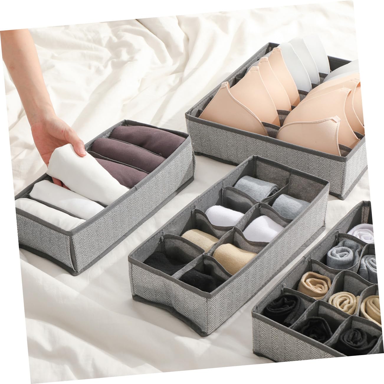 VILLCASE 4 pezzi Organizer Cassetti Intimo Pieghevole in Tessuto Grigio Divisori Multiuso per Mutande Reggiseni e Calzini Contenitori Compatti Resistenti e Antistrappo per Armadio