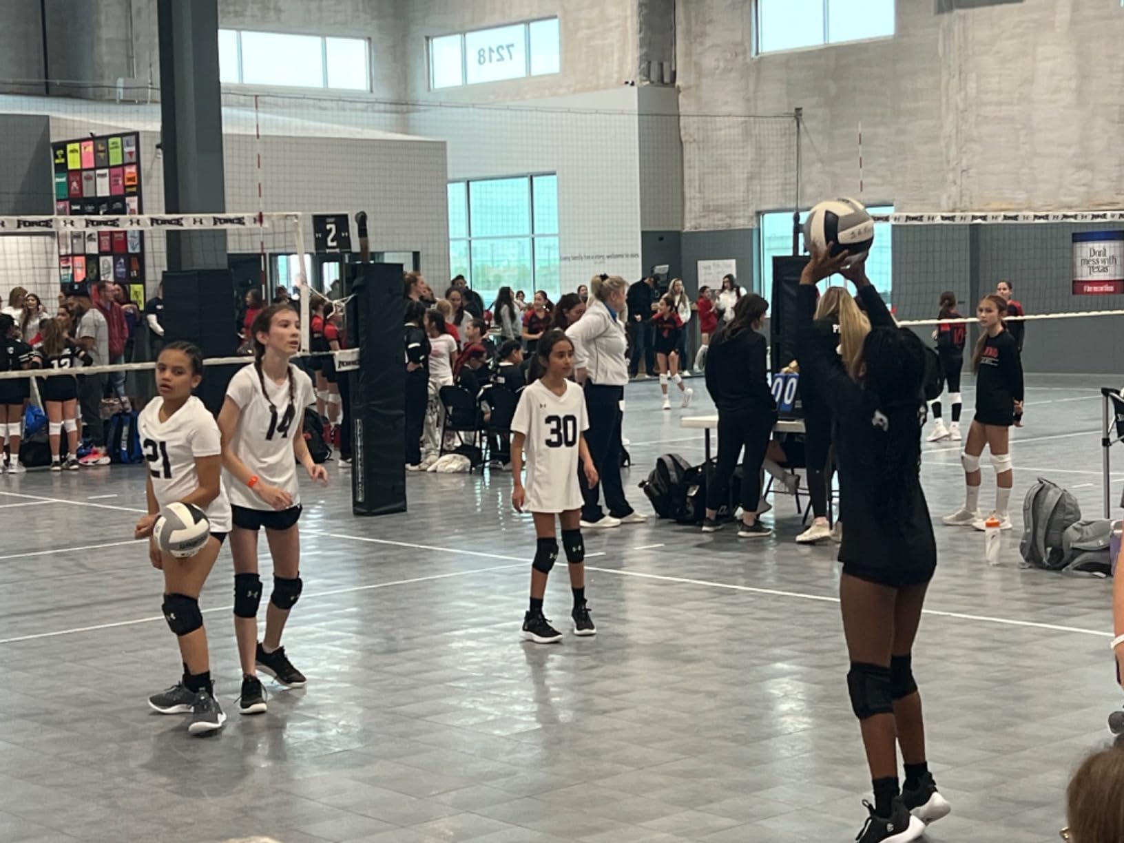 Under Armour Strive 2.0 Knee Pads Black S Sports & Outdoors