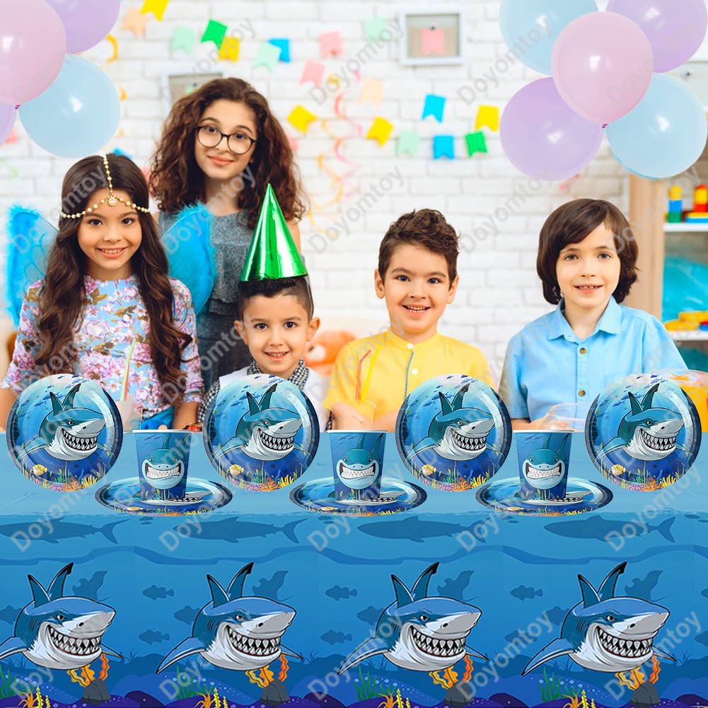 Stoviglie per Feste Squalo,Doyomtoy Animali Oceanici Compleanno Squali Decorazioni Ocean Sea Piatti di Compleanno, Tazze, Tovaglioli per Bambini Compleanno Favors 20 Ospiti