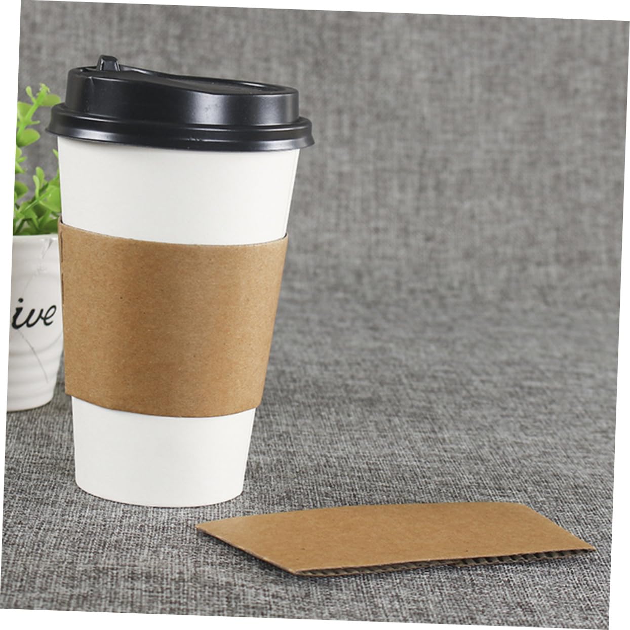 HOODANCOS 50Pcs Insulated Paper Cup Sleeves Versatile Protective Drink Covers for Tea Skid Design for Home Cafe Restaurant Use Lightweight Convenient Durable