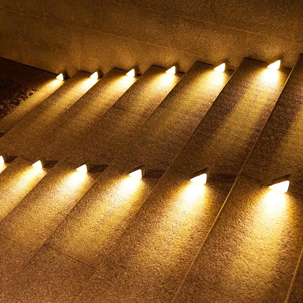 MiOYOOW Solar Treppenlicht, 2 Stück/4 Stück IP44 Wasserdichte Solar Treppenbeleuchtung mit 2 Montagearten für Terrasse, Garten, Stufen und Treppen