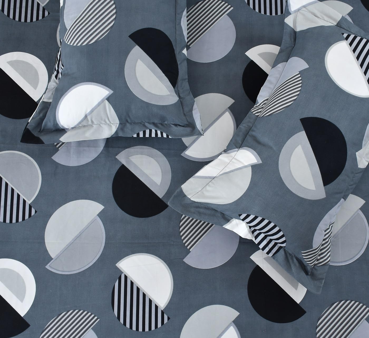 100% Cotton Bed Sheet for King Size Bed, 1 King Size Bedsheet Cotton (108 x 108 Inches) with 2 Pillow Covers | 186 TC Soft Breathable Bedsheet for Double Bed King Size Dark Grey White