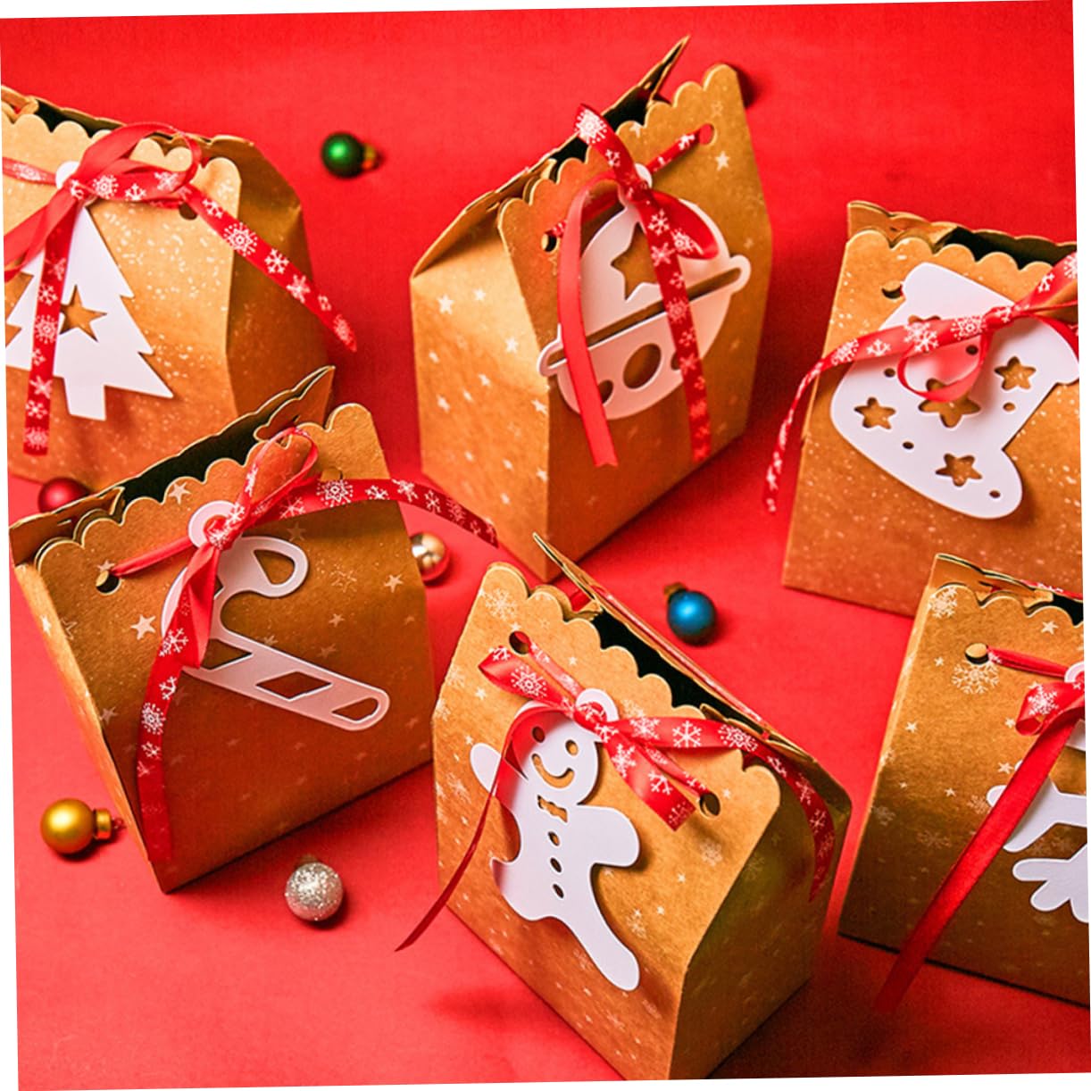 HAPINARY 24pezzi Sacchetti Per Caramelle Di Natale Materiali Di Colori Alla Moda Ecocompatibili e Motivi Natalizi Per Contenere Caramelle e Piccoli Regali
