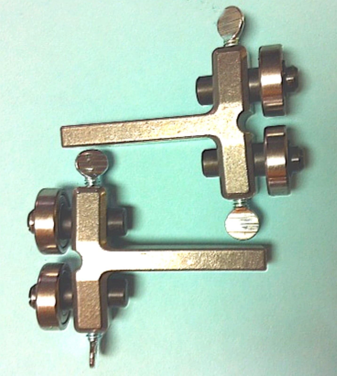 New style fork type ball bearing guide for 14, 15, 16, 18" band saws
