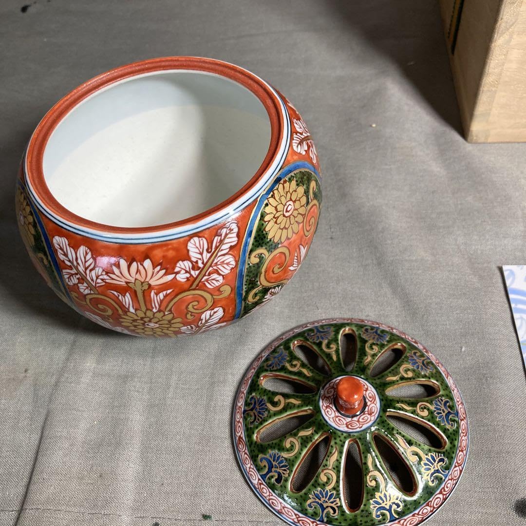 Amazon.co.jp: 源右衛門古伊万里の伝統 日本の銘窯 源右衛門作 錦赤濃  