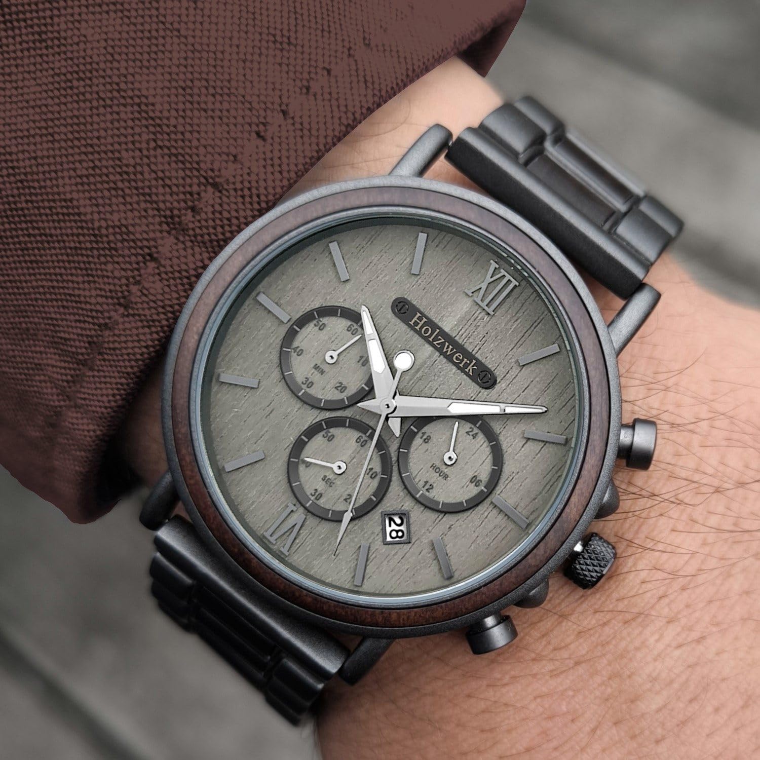 Holzwerk Germany Reloj de diseño hecho a mano para hombre, reloj de madera natural, reloj cronógrafo, analógico, cuarzo, marrón, negro, gris, números romanos, fecha, madera