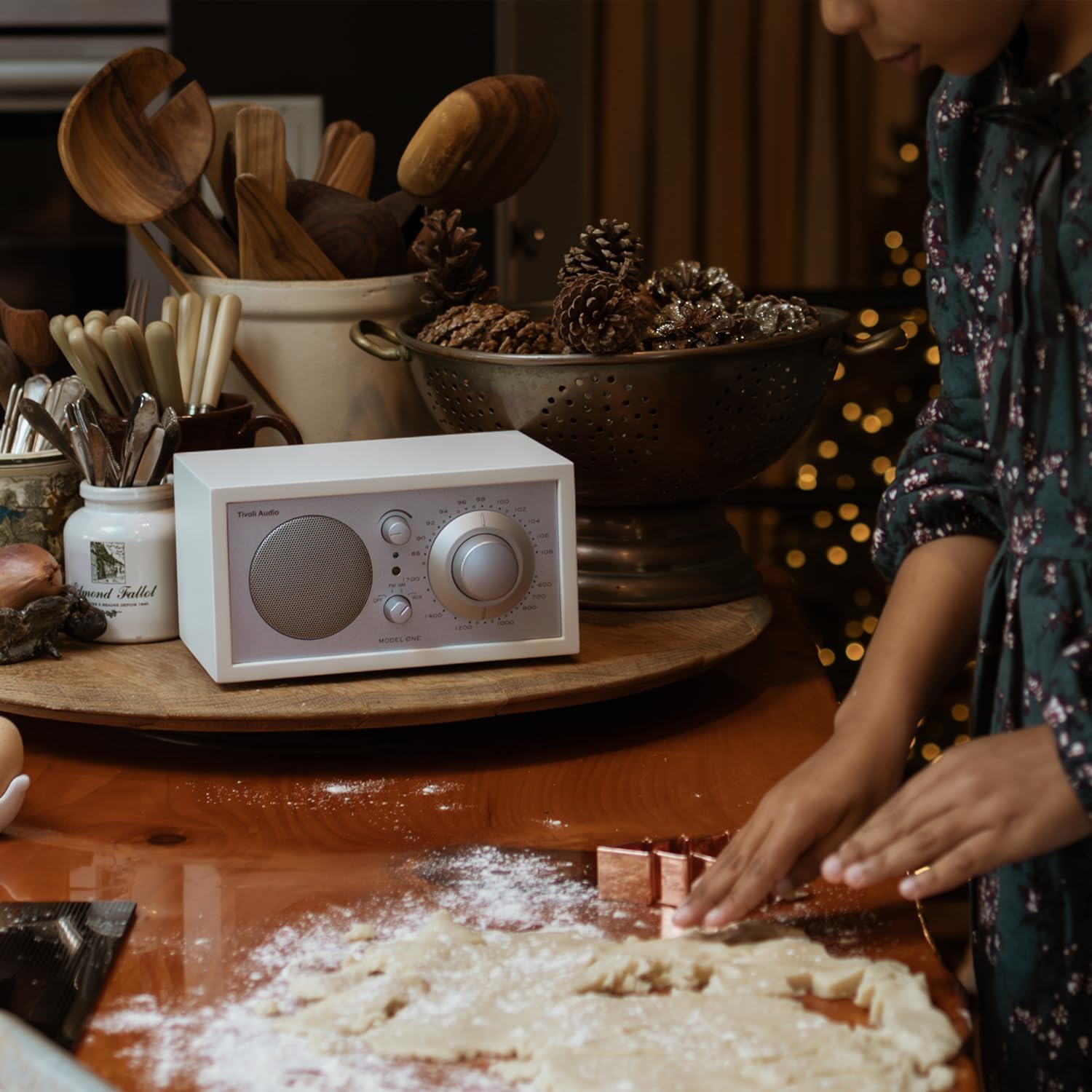 Tivoli Audio Model One AM/FM Table Radio in White/Silver