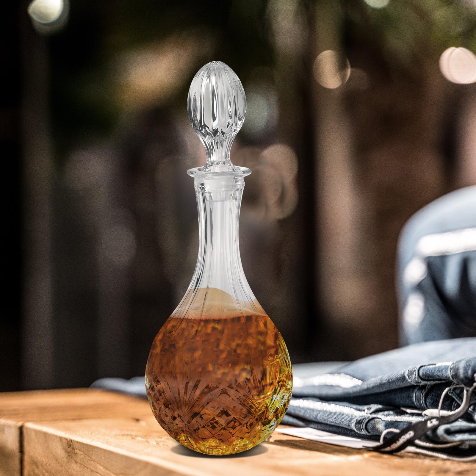 Decantador de Vidrio 850ml sin Plomo para Whisky y Vodka | Capacidad Grande, Uso en Bares y Fiestas, Mejora la Experiencia de Bebida