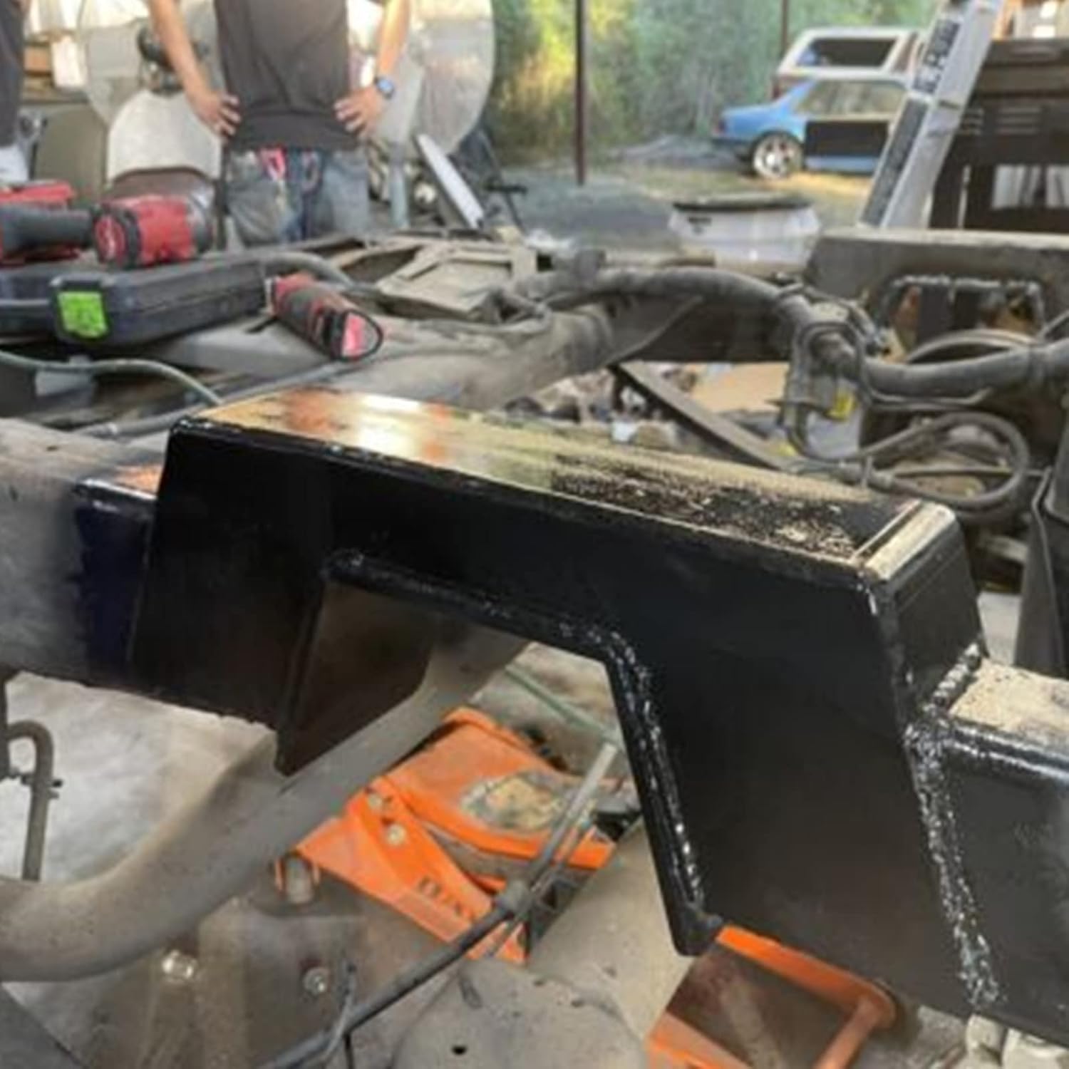 maXpeedingrods 4-6 Inch C-Notch Under Bed for Chevy Silverado/GMC Sierra 1500 2007-2018 Lowering Kit