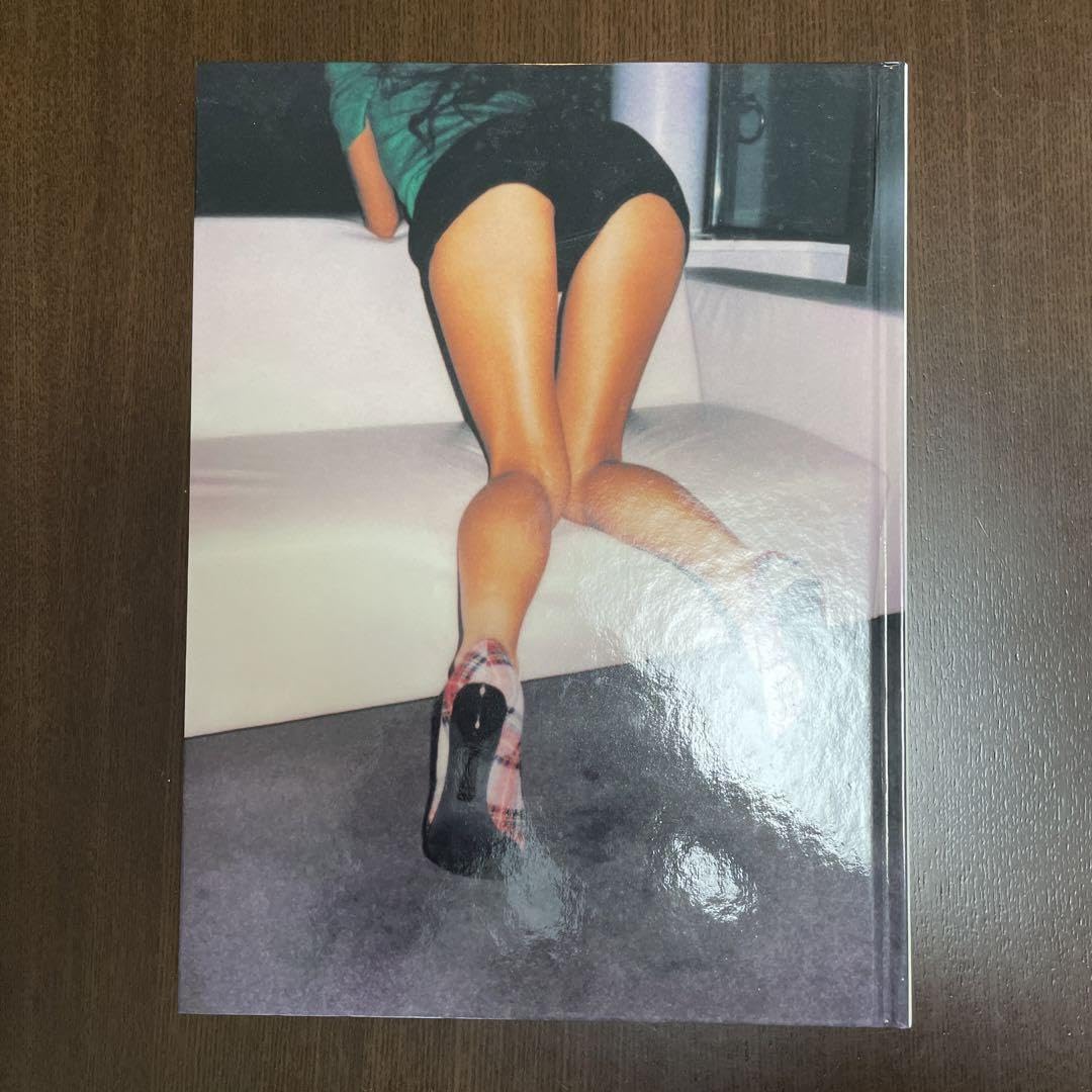 Amazon.co.jp: 米原康正 TOKYO AMOUR 写真集 YASUMASA YONEHARA 本