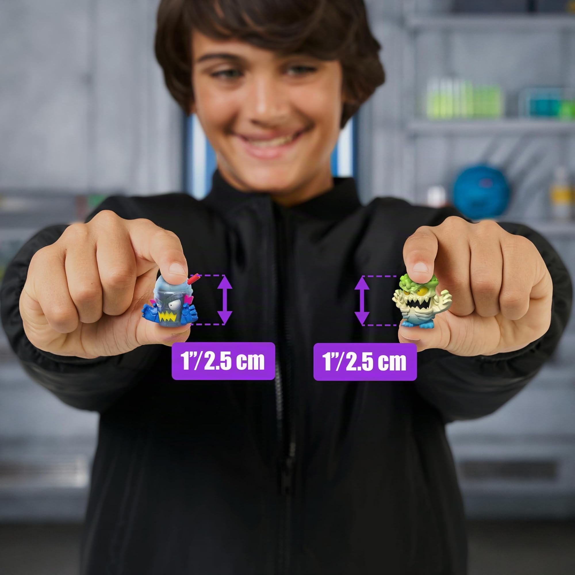 MrBeast Lab Swarms Serie Hyper Fusion, colecciona +100 enjambres, el Pack de Laboratorio Incluye 6 microbestias, Pegatinas coleccionables y 2 cápsulas para Crear tu Propio MrBeast Lab