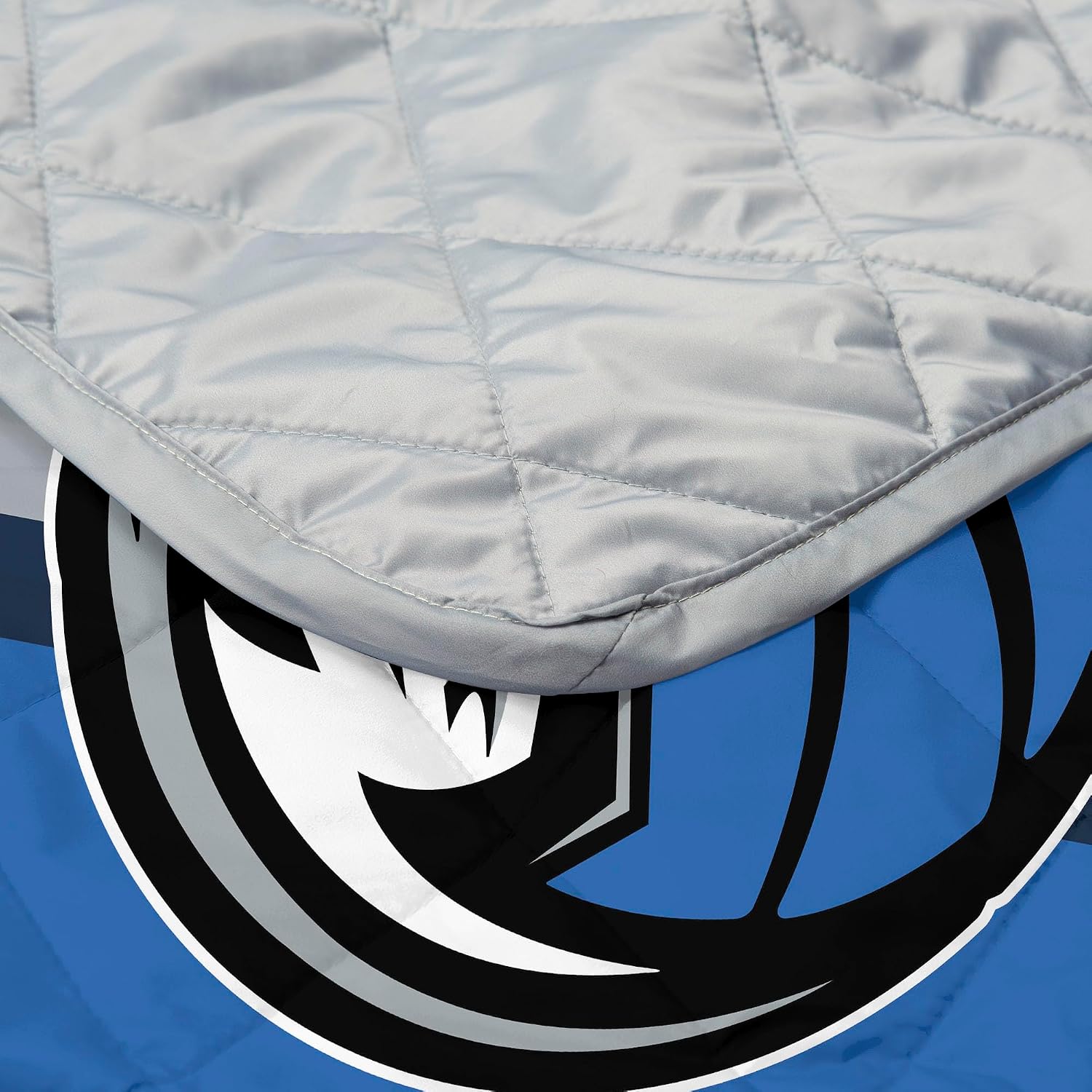 Northwest NBA Taffeta Outdoor Blanket, Foldable Camping, Picnic Ground Mat, 60 x 70 Inches