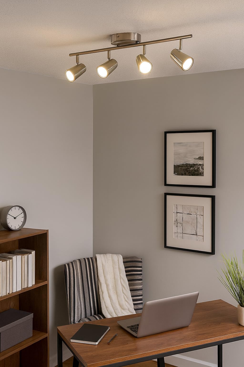 Nozzy Modern Indoor Ceiling Spotlight, 3 Light Sources, Round Silver Downlight, 29 x 29 x 13 cm - Image 3