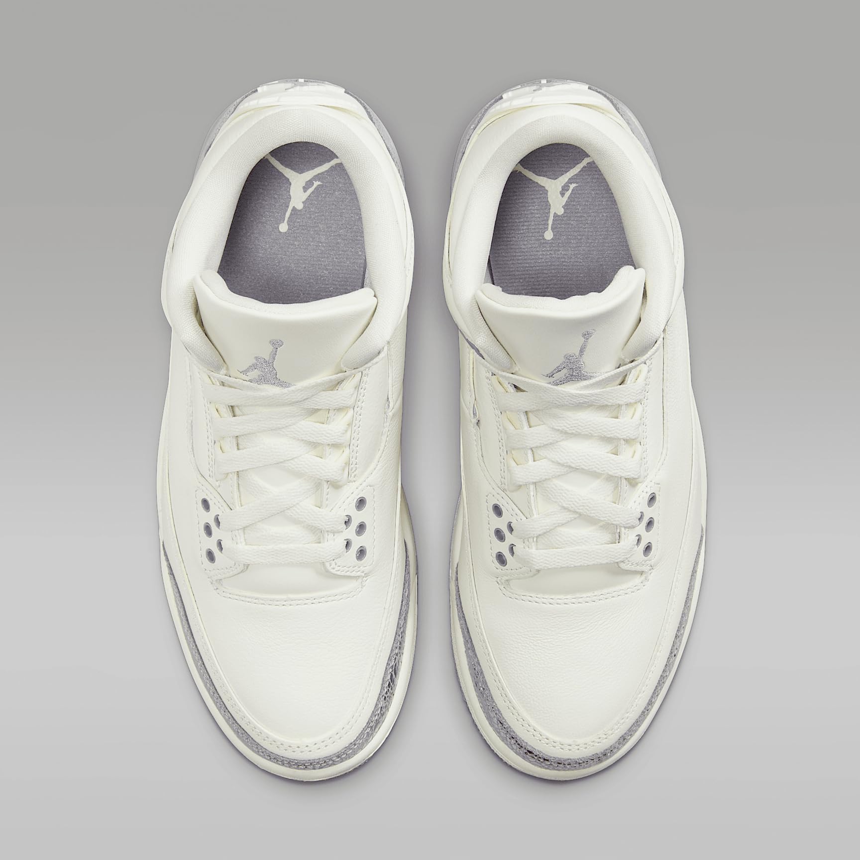 Air Jordan 3 Retro Women's Shoes (CK9246-100, Sail/Metallic Silver/Cement Grey)