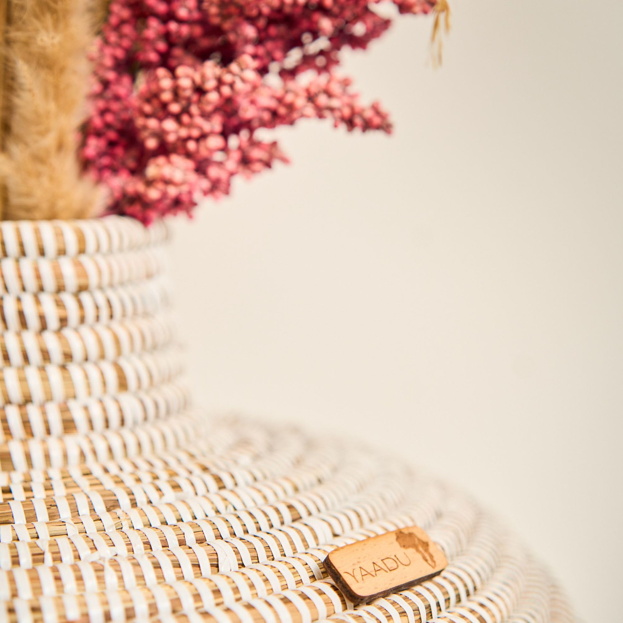 arrón Grande para Pampas 37 cm Cesta Trenzada para Flores secas Decorativa | Hierba de sabana y plástico reciclado, abertura 10 cm, hecho a mano, estilo boho, jarrón decorativo, macetero, modelo Namibia
