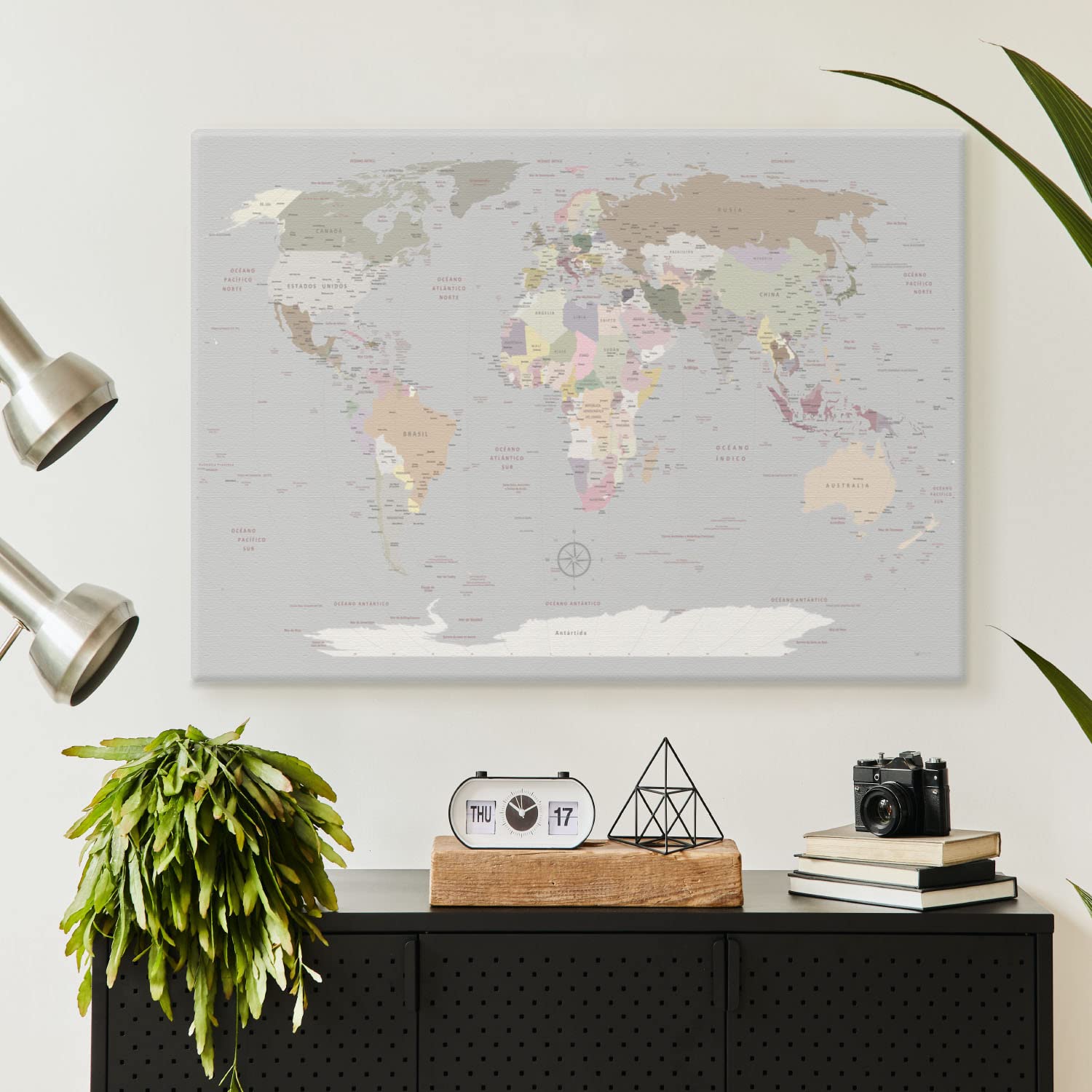 Weltkarte-Pinnwand als Leinwandbild zum pinnen der Reisen - World Map Light - spanisch - Landkarten-Wandbild Globus in grau, 100 x 70 cm