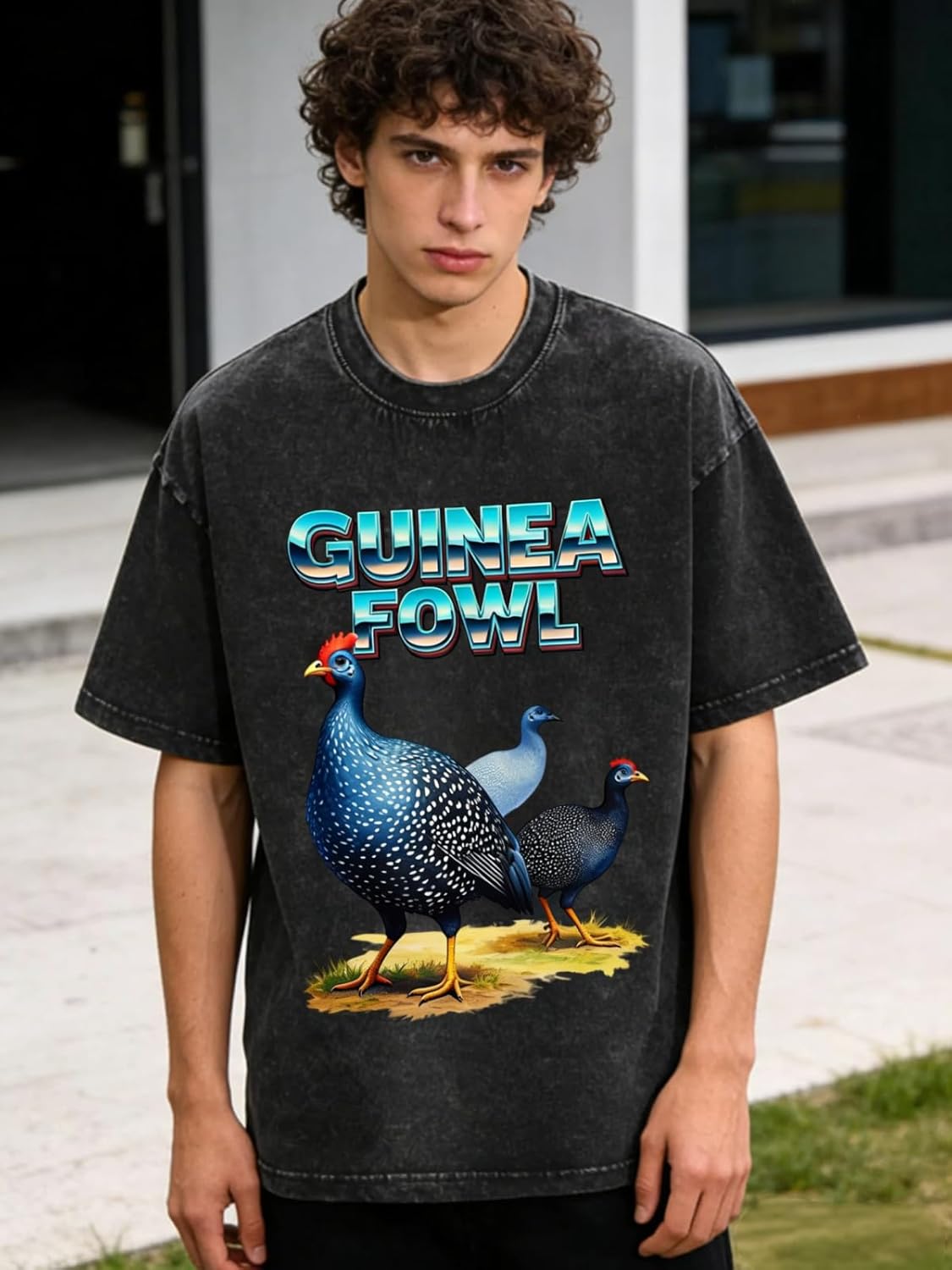 Men's Women's Guinea Fowl Lover T-Shirt, Distressed Washed Farm Bird Graphic Oversized Top - Image 5