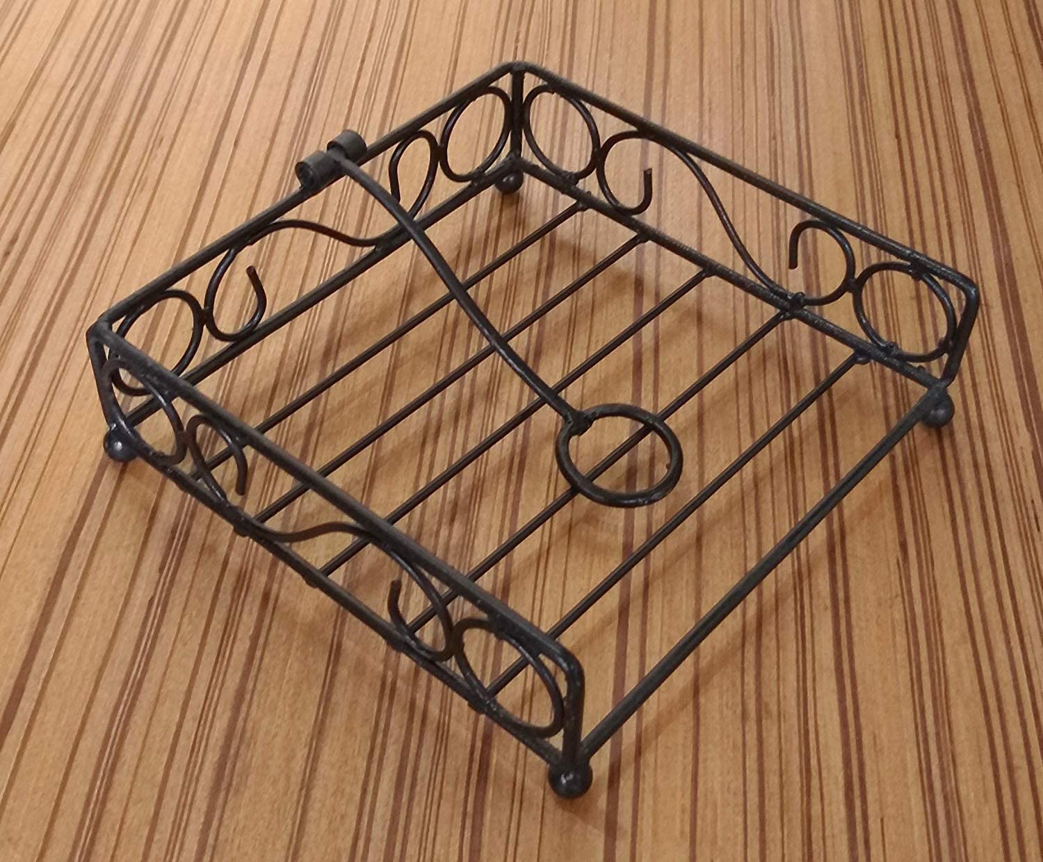 Craftland Metal Napkin Stand Tissue Paper Towel Holder for Dining Table Décor Napkin Holder Dispenser for Kitchen Restaurant Hotel Office,Home Table Décor Item (Ring Tissue) thumbnail 3