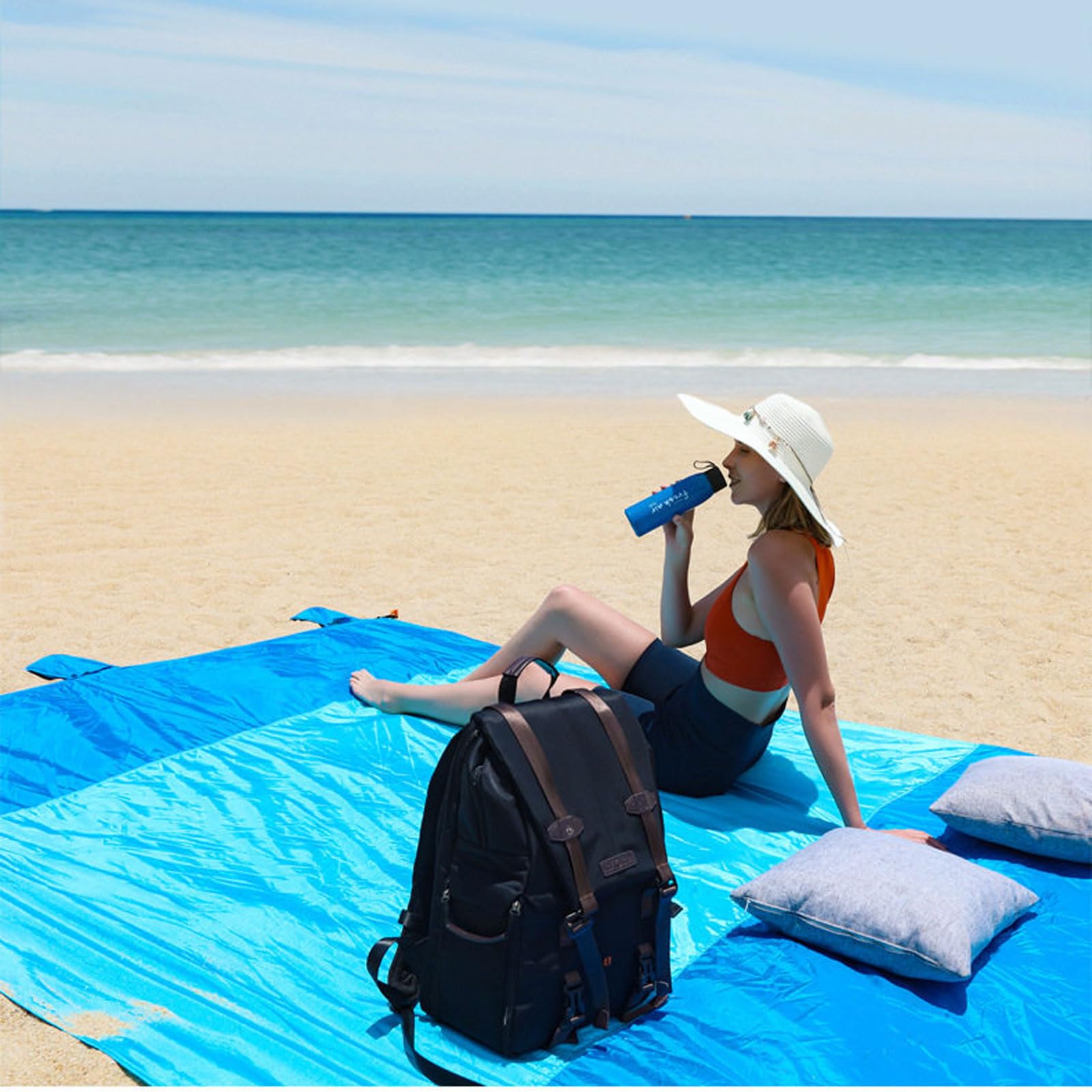 Couverture de pique-nique 116 x 108 pouces Couverture de plage Imperméable Pliable Tapis de Plage et pic Nique avec piquets de sol und Aufbewahrungstasche Léger et Lavable pour Plage,Parc,Voyage
