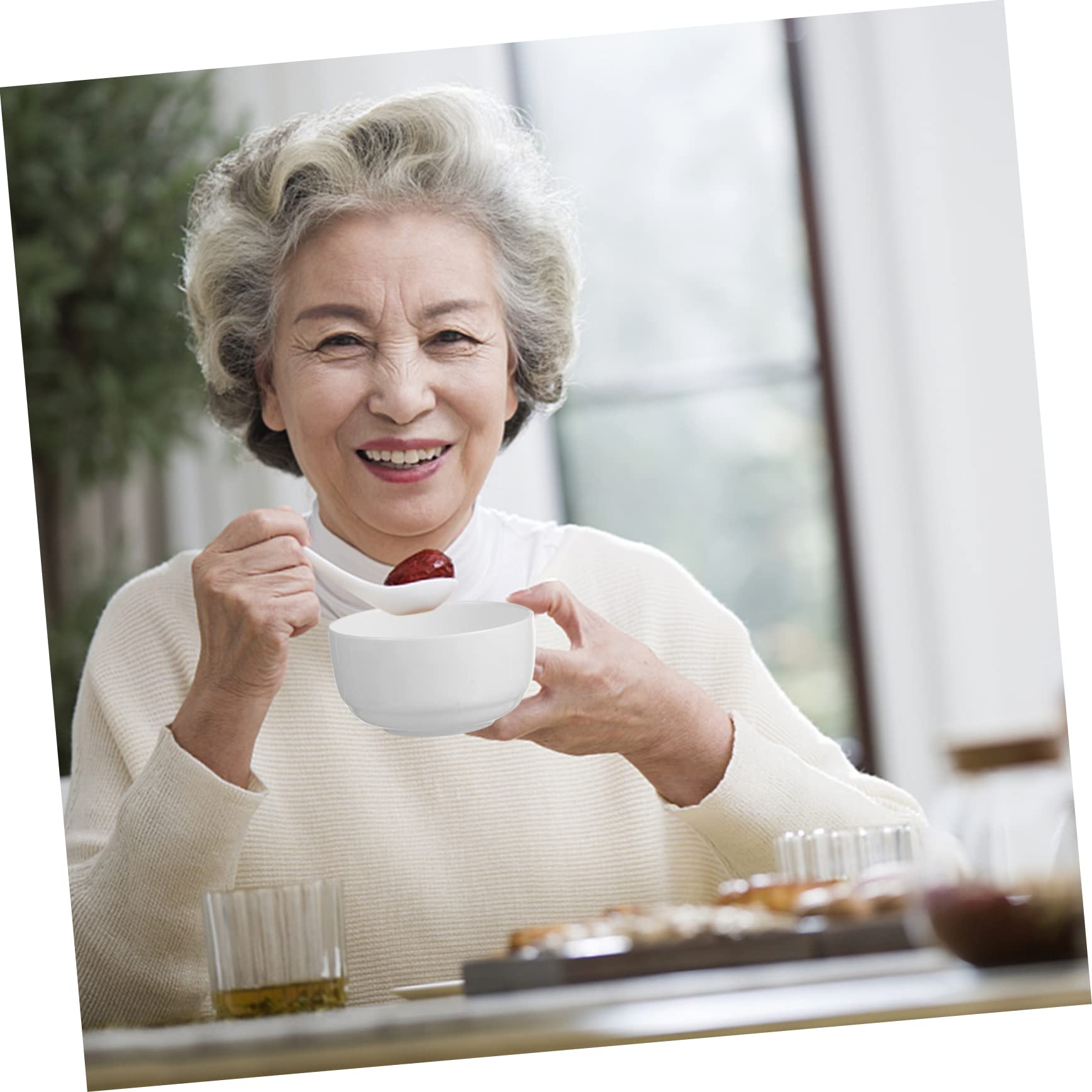 OUNONA 4Pcs Ceramic Rice Noodle Bowls Stylish Porcelain Food Containers for Soup Grains and Fruits Stackable Wide Base Design for Home and Outdoor Use