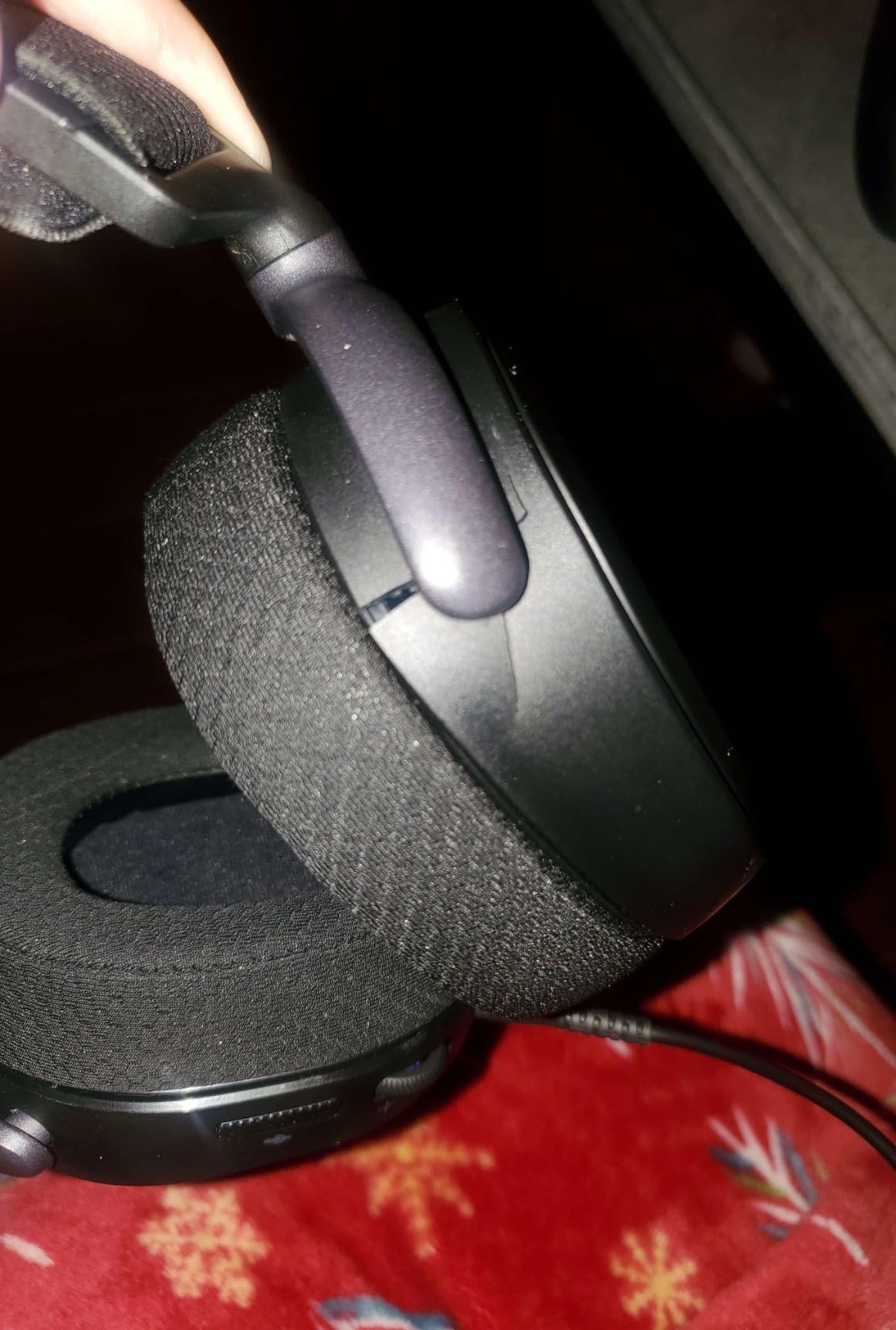 Best headset but annoying drawbacks!