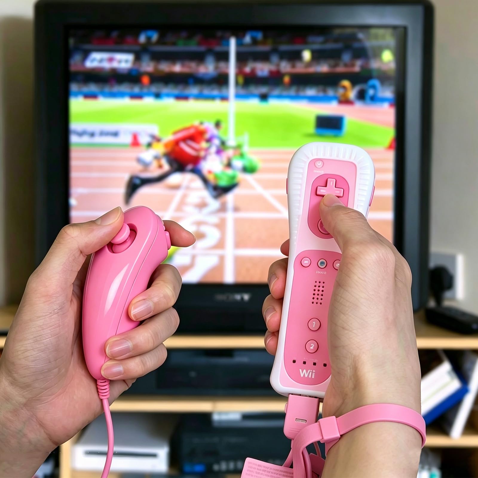 Keltorio Pack de 2 manettes Wii Remote : Manette Wii Remote avec Nunchuk, manette Nunchuk pour Wii Remote Plus, joystick de remplacement (Rose + Bleu)