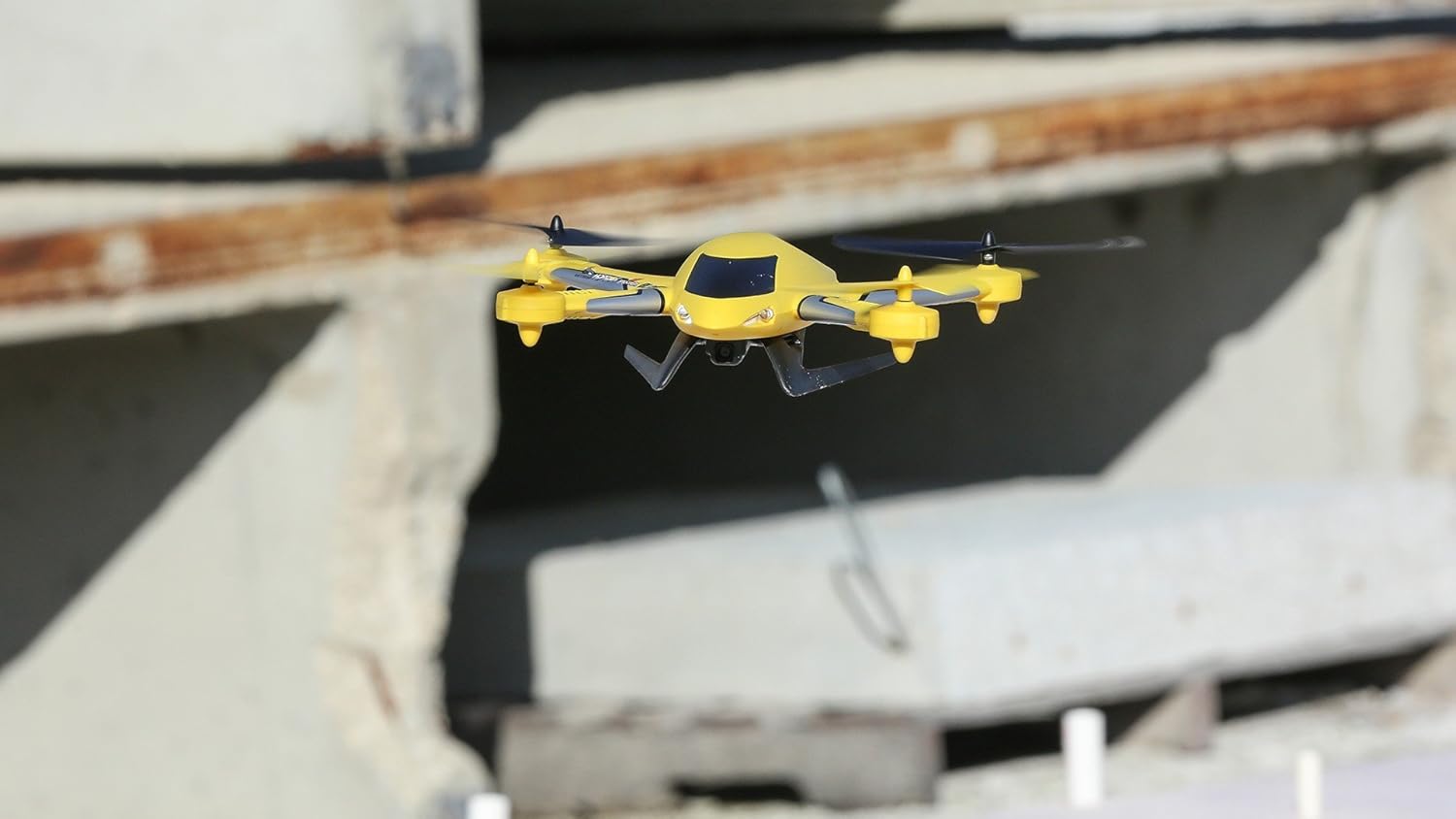 Blade Zeyrok RTF RC Quadcopter with HD Camera, Safe Technology, DSMX Transmitter, Battery & Charger (Green)