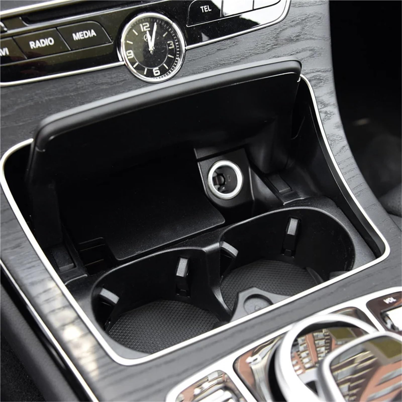Ochrona Podłokietnika W205 X253 N293 Uchwyt na kubek na środkową konsolę samochodową pasuje do Mercedesa C GLC EQC 2058100330 2056800310 Skórzana poduszka na podłokietniki(Ashtray 1PC)