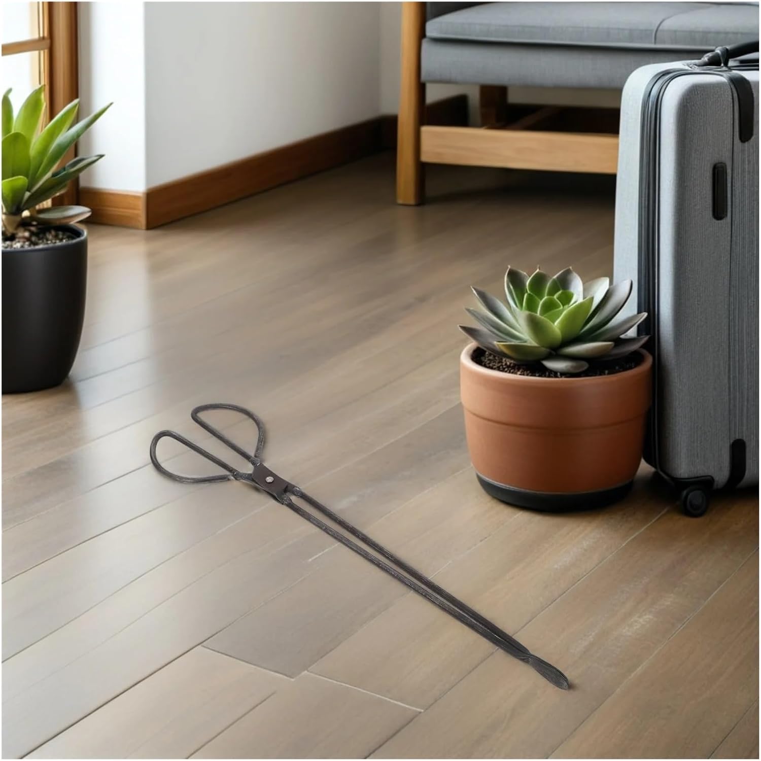 Flat Head Heavy Duty Firewood Tongs Steel Briquette Pickup Tool For Fireplace Garbage Camping Grill Bbq Wood Coal Handling for Fire Pit Bonfire Campfire Outdoor Indoor