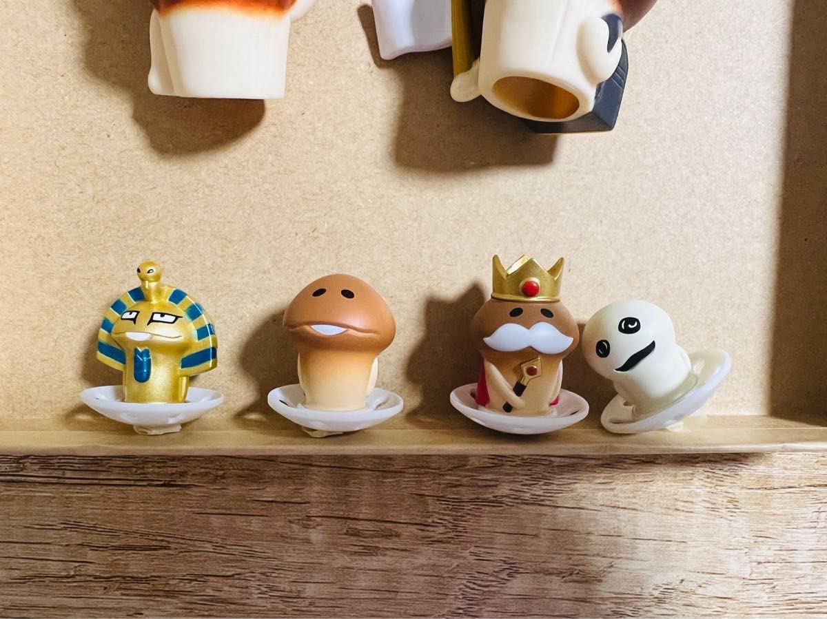 Amazon.co.jp: なめこ おもちゃ 置物 フィギュア 昭和レトロ : おもちゃ
