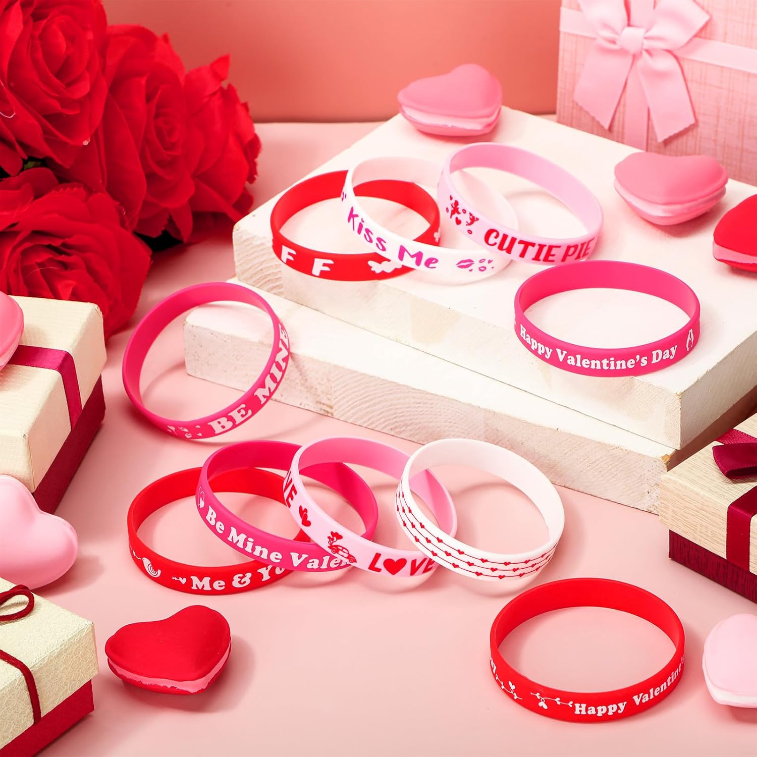 Hiboom 100 Pcs Valentine's Day Bracelets Bulk Gifts for Kids Valentine's Day Party Favors Silicone Wristband Pink Red Love Heart Accessories Goodie Bag Stuffers Treats Classroom Exchange Prizes Decor - Image 4