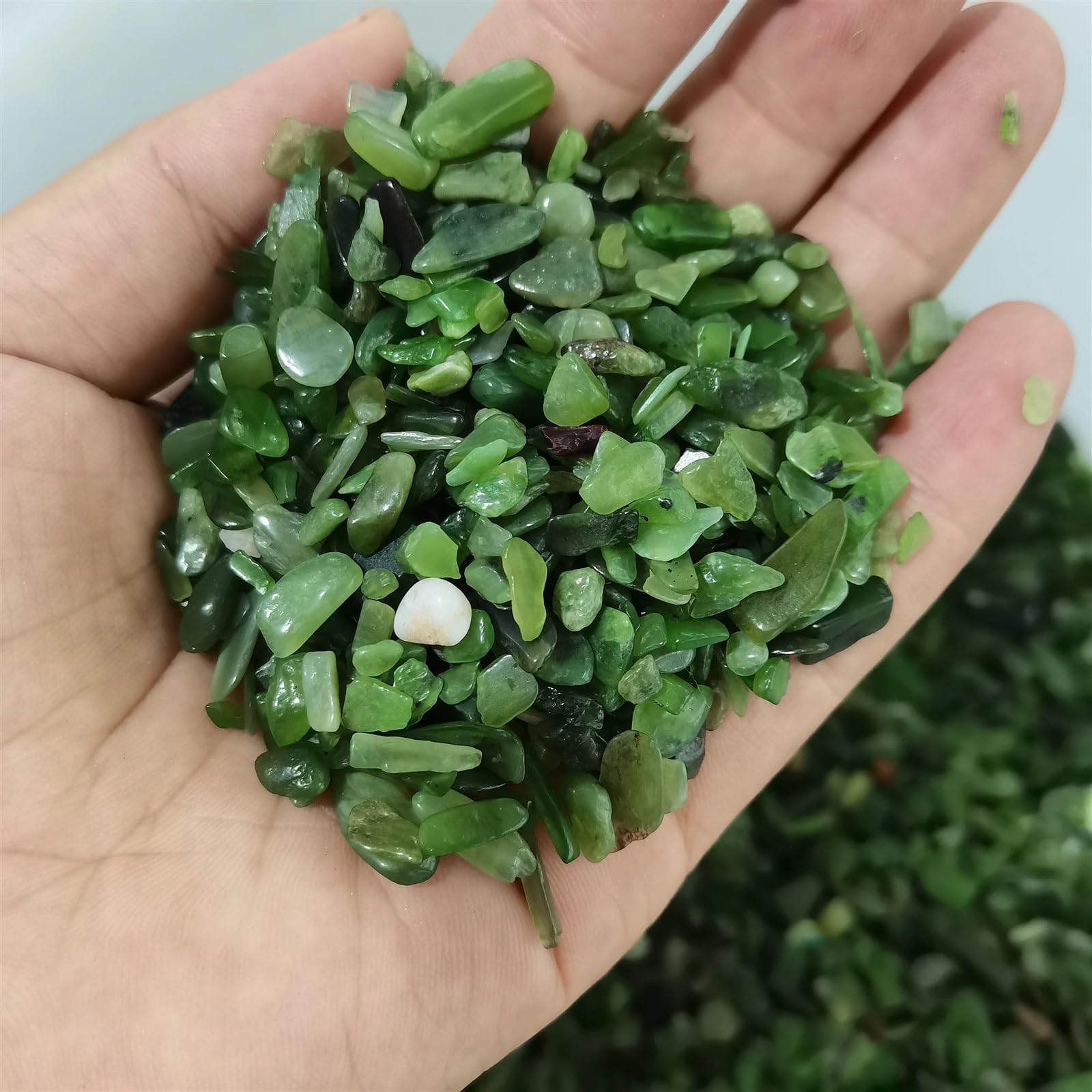 Amazon.co.jp: 天然石 天然グリーンジャスパー石研磨不規則なタンブル