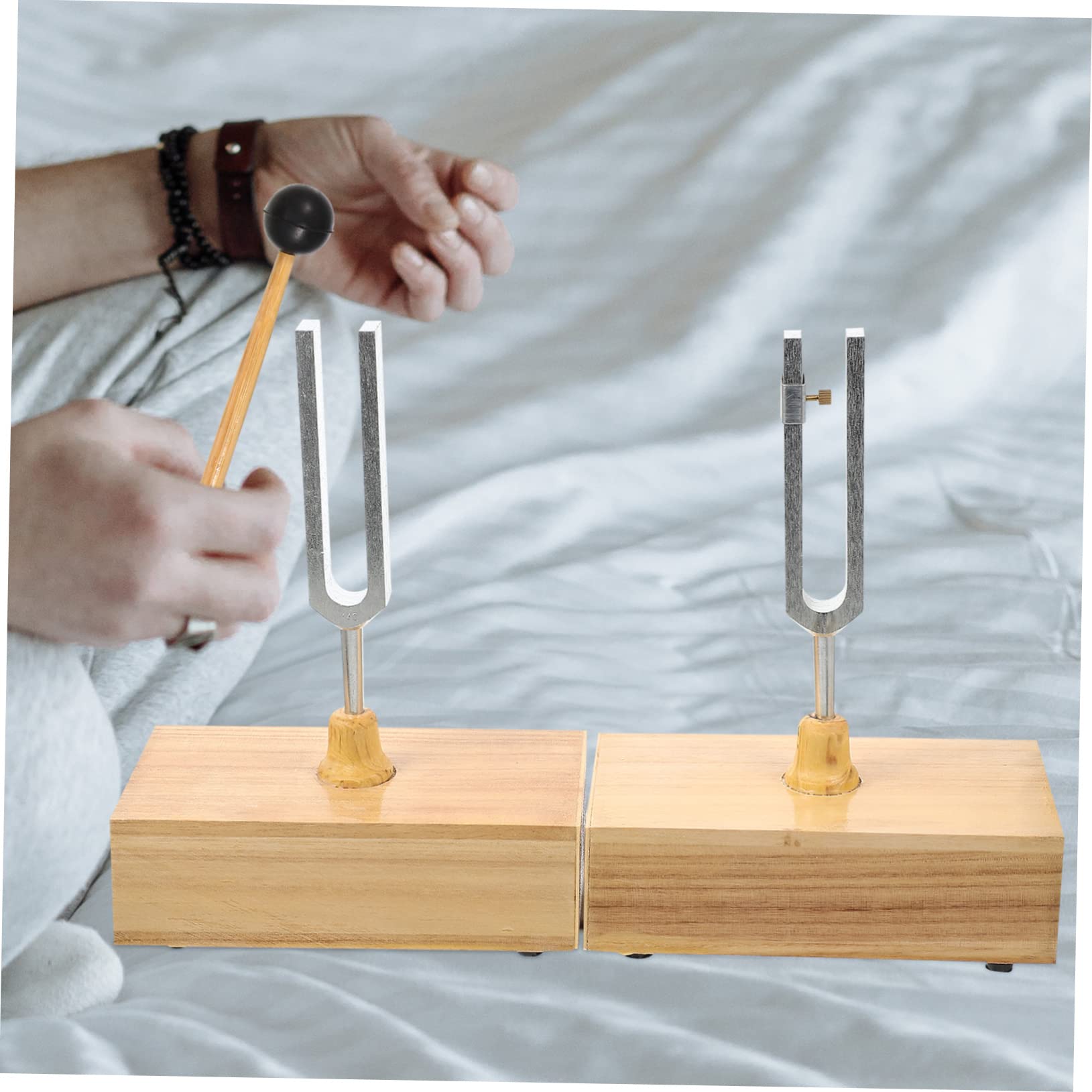 Stimmgabel 440hz Resonanz für Physik und Lehrversuche, 1 Satz | Metall und Holz, mit Hammer und Holzsockel, Klare Tongebung, Stabile Aufstellung