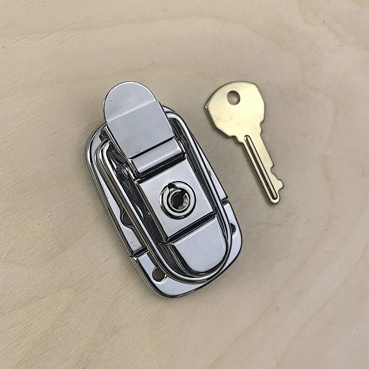 Guitar Case Drawbolt - Chrome Plated - GCDC