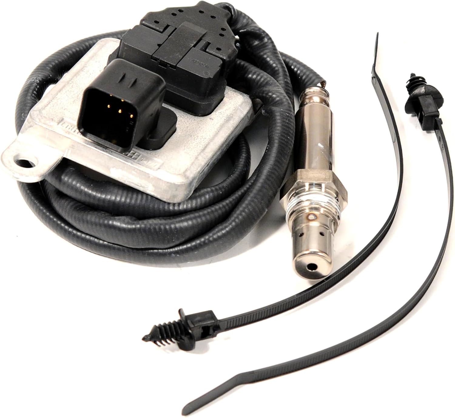 GM Genuine Parts 19302359 Nitrogen Oxide Sensor with Clips
