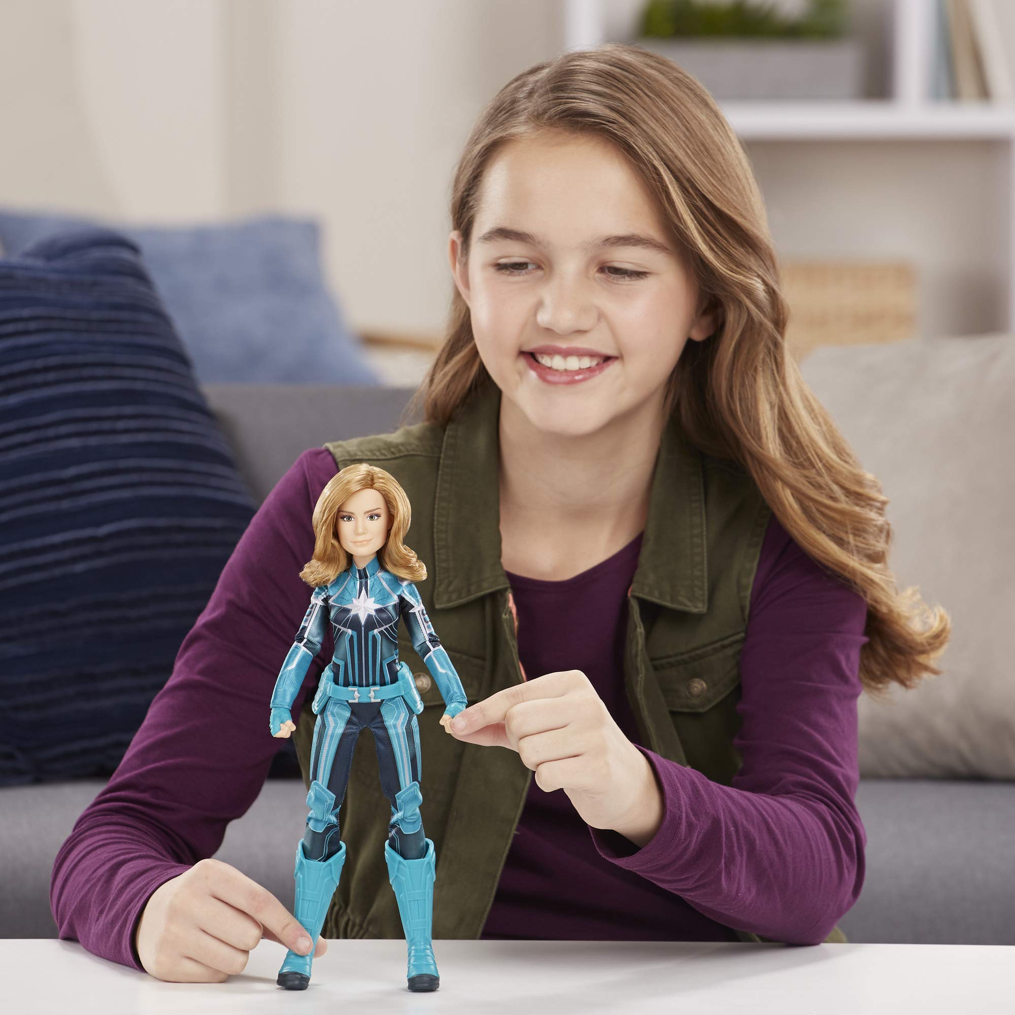 Marvel Captain Marvel (Starforce) Super Hero Doll with Helmet Accessory (Ages 6 and up)