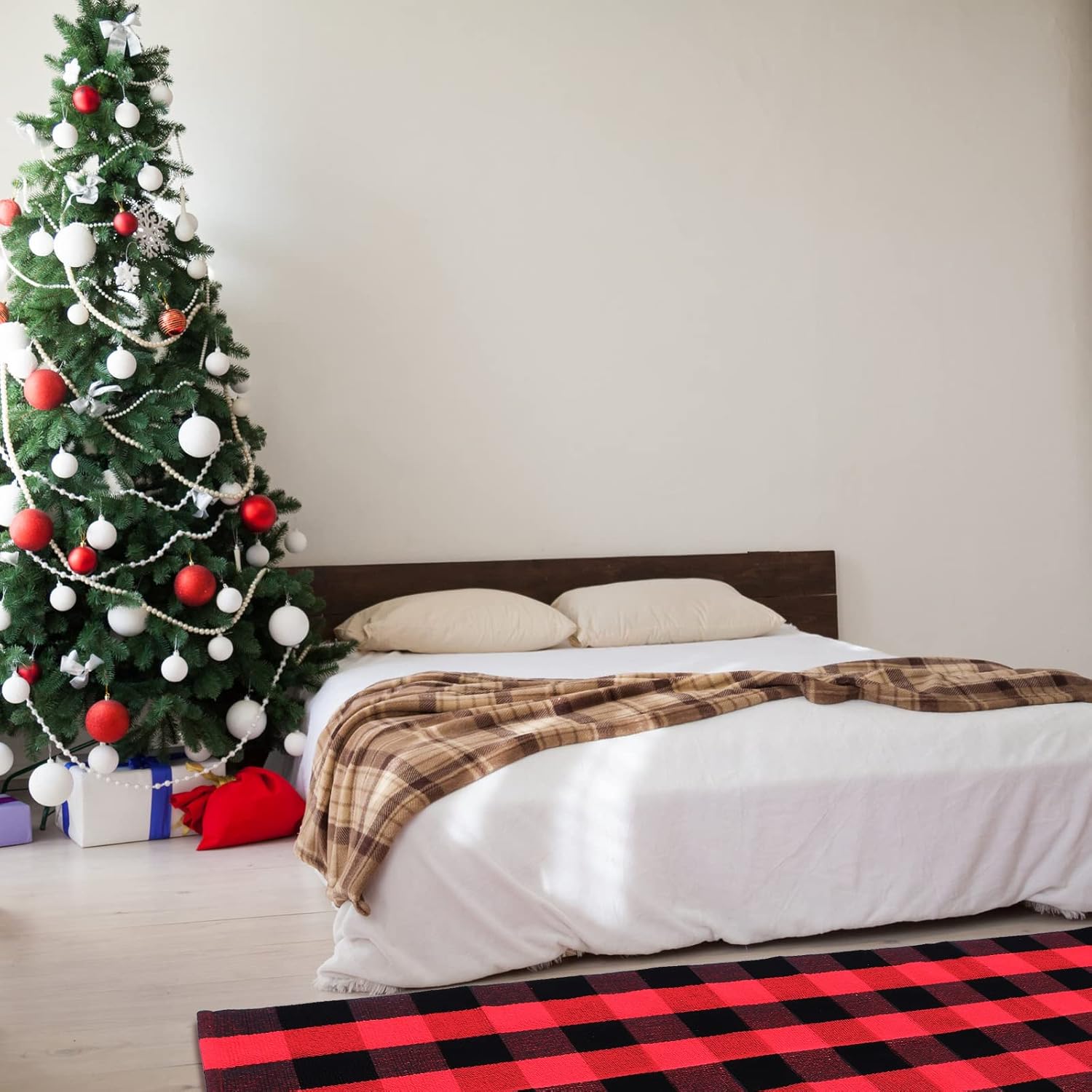 Mudder Buffalo Plaid Rug 4 x 6 Ft Black and Red Checkered Door Mat, Outdoor Front Porch Check Doormat Washable Woven Christmas Decor for Outdoor, Indoor, Kitchen, Farmhouse, Entryway