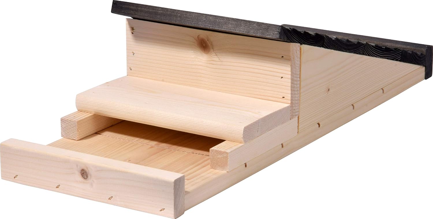 Bat Box with Ventilation Slits